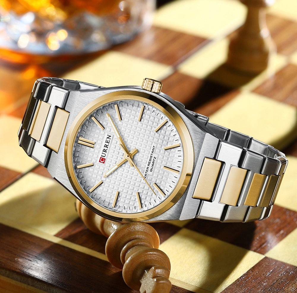 Curren 8439